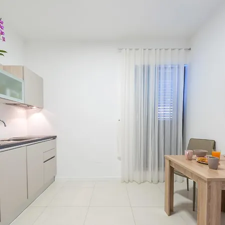 Apartment Horizon
