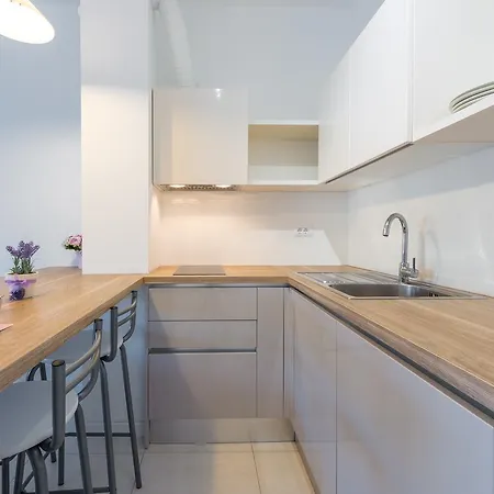 Apartment Horizon